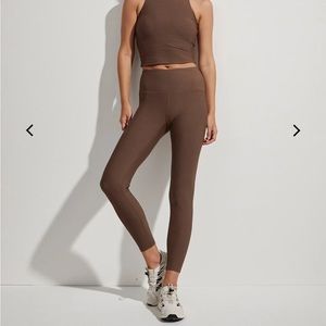Varley Let’s Move Rib Legging 25 NWOT